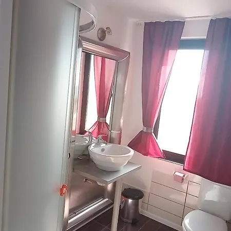 בית הארחה Vila Samaya *