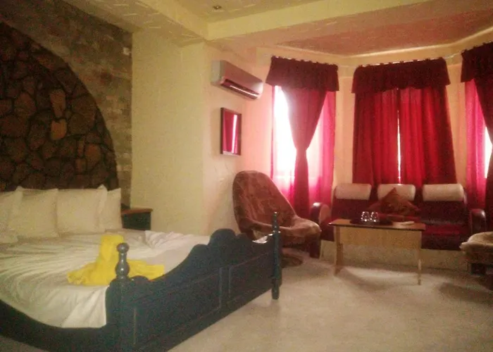 Vila Samaya Guest house *