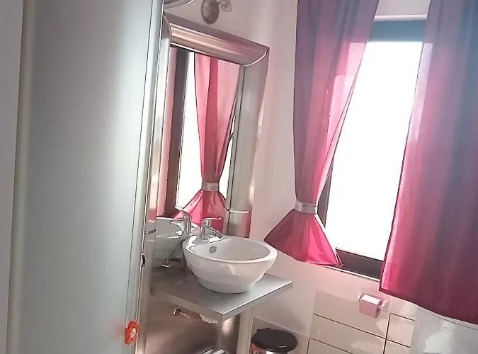 Guest house Vila Samaya *